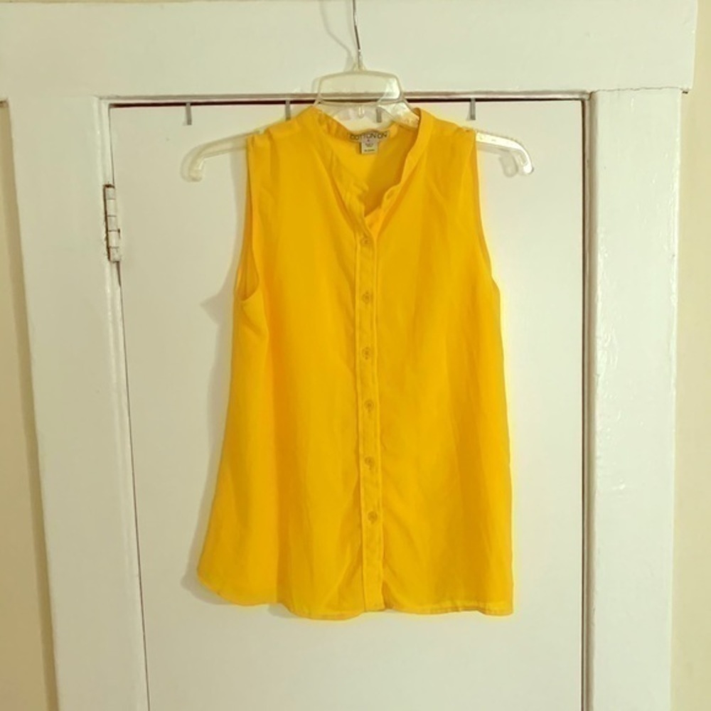 Cotton On Yellow Button Down Sleeveless‎ Top Small